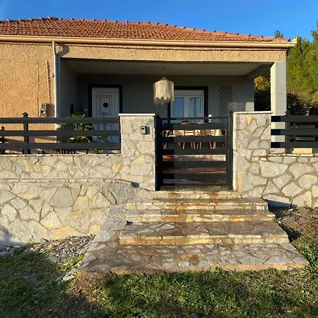 Traditional Kalampaka Tatil Evi